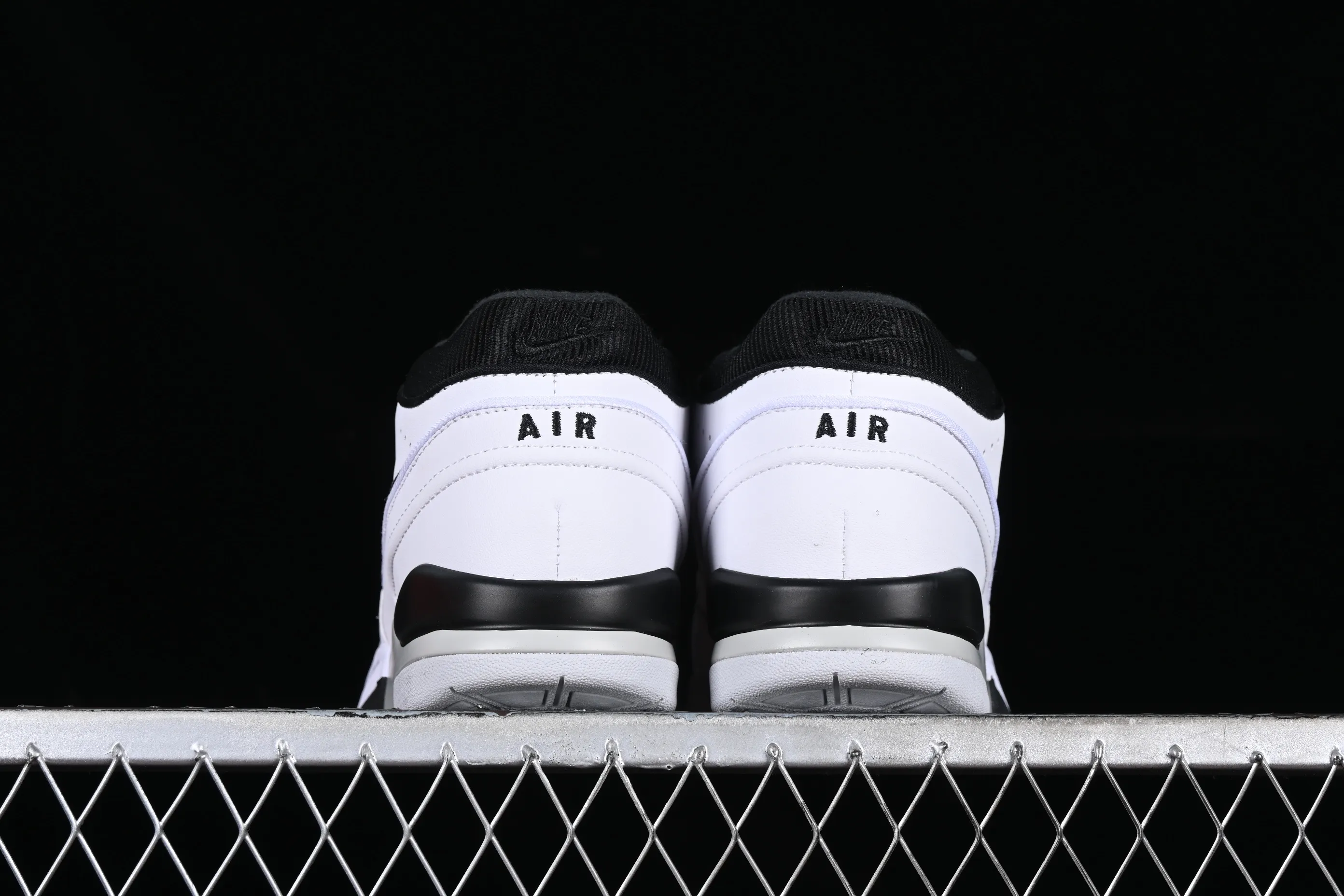 All Categories Nk SB Dunk Series Nk Air Alpha Force 88 Campus Shoes Nk Air Alpha Force 88 SP First Layer Nike Mid-top Casual Running Shoes DZ6763-102